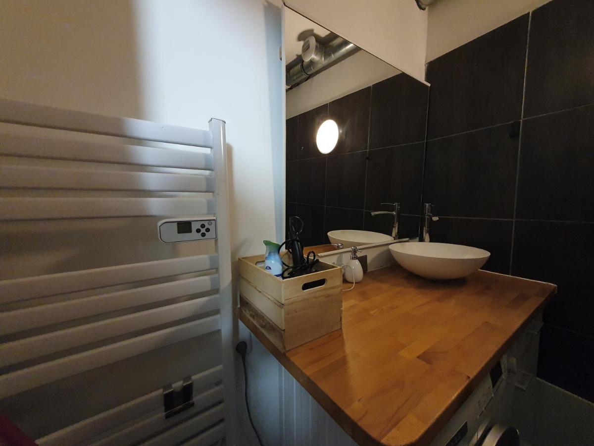 Studio Design Proche Defense-Paris رويل-مالميزون المظهر الخارجي الصورة