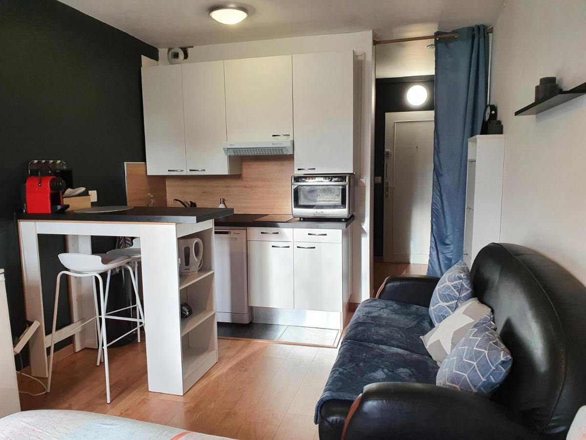 Studio Design Proche Defense-Paris رويل-مالميزون المظهر الخارجي الصورة